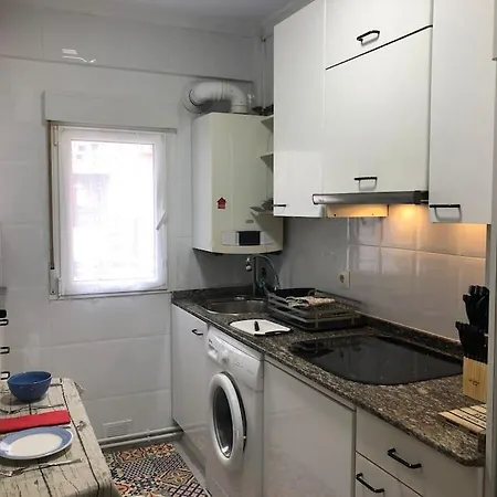 Piso En Zona Universidad Y Sardinero By Urbanhosting Сантандер