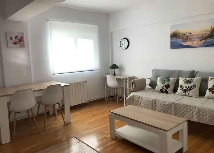 Piso En Zona Universidad Y Sardinero By Urbanhosting شقة سانتاندر