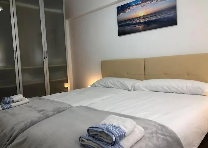 Piso En Zona Universidad Y Sardinero By Urbanhosting Апартаменты Сантандер