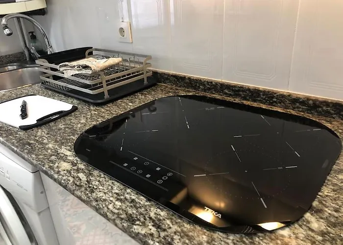 Piso En Zona Universidad Y Sardinero By Urbanhosting * سانتاندر